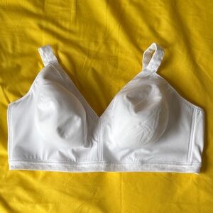 Warner's White Classic Soft Bra Intimates